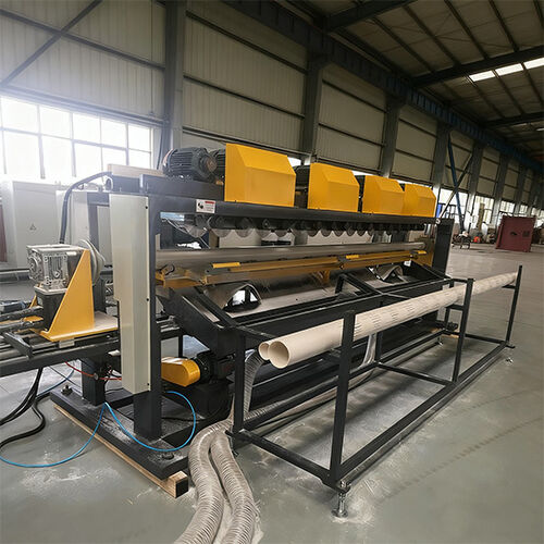 के बारे में नवीनतम कंपनी का मामला औद्योगिक पाइप उत्पादन के लिए पीवीसी पाइप ग्रूविंग मशीन