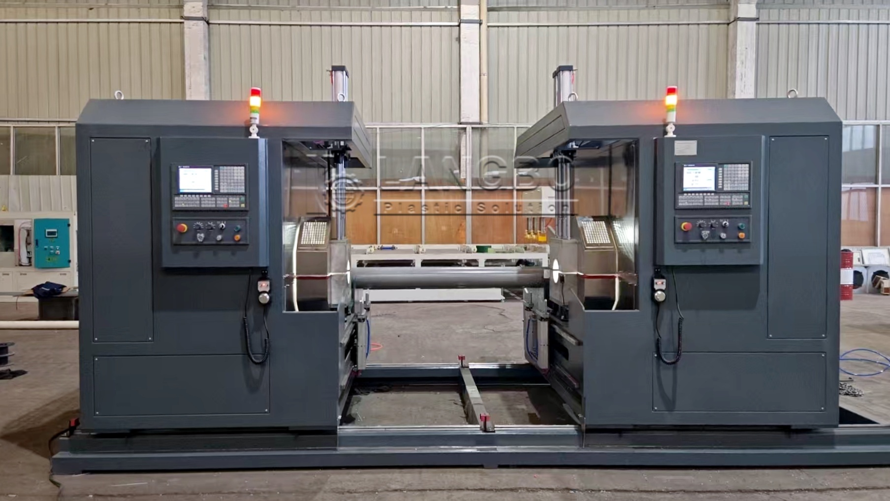 के बारे में नवीनतम कंपनी का मामला Automatic Threading Machine for Plastic Pipe Processing in Turkey