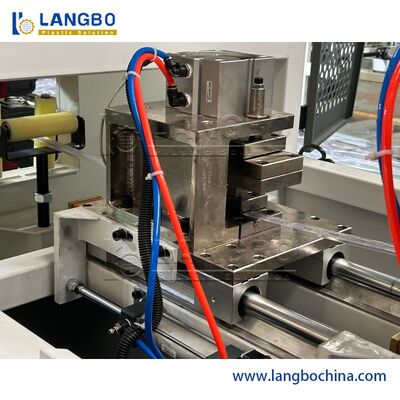 गुणवत्ता  PVC Price Tag Holder Extrusion Line | Customizable Sizes High Volume कारखाना