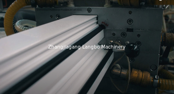 स्वचालित नियंत्रण पीवीसी विंडो प्रोफाइल extrusion मशीन
