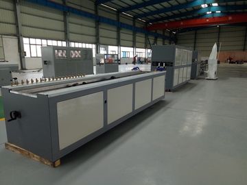 कच्चे माल पीवीसी additives के साथ प्लास्टिक प्रोफाइल विनिर्माण लाइन के लिए 350KG/H क्षमता पीवीसी extruder मशीन
