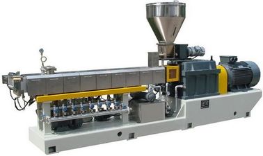 पीवीसी / पीयू नली ट्यूब एकल पेंच extruder उच्च आउटपुट 15 - 200 मिमी पेंच व्यास
