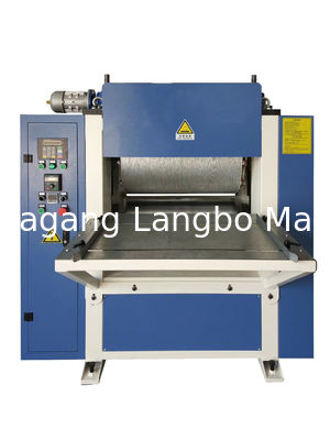 लकड़ी प्लास्टिक डेकिंग डोर कम्पोजिट लेमिनेशन बनाने की मशीन / एम्बॉसिंग मशीन