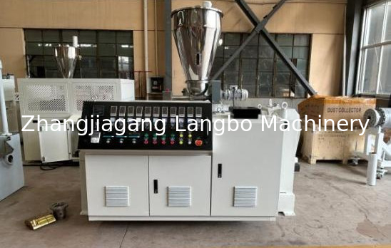 फर्नीचर प्लास्टिक पीवीसी किनारे बैंडिंग extruding और बनाने की मशीन पीवीसी किनारे बैंडिंग स्ट्रिप्स टेप extrusion लाइन extruder मशीन