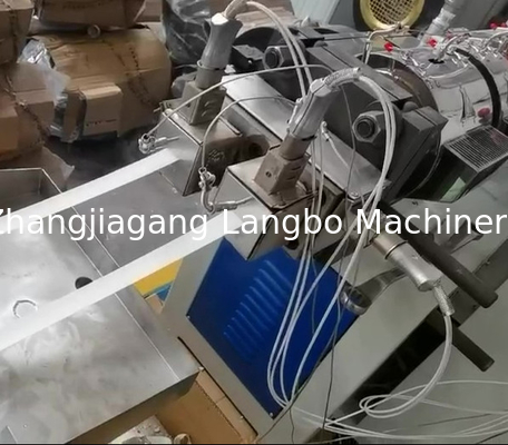 फर्नीचर प्लास्टिक पीवीसी किनारे बैंडिंग extruding और बनाने की मशीन पीवीसी किनारे बैंडिंग स्ट्रिप्स टेप extrusion लाइन extruder मशीन
