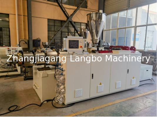 औद्योगिक प्लास्टिक प्रोफाइल extruder मशीन कस्टम आकार आकार
