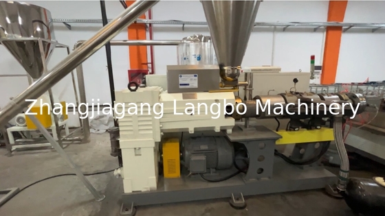 लकड़ी प्लास्टिक WPC दीवार पैनल प्रोफाइल extruder मशीन / extrusion लाइन