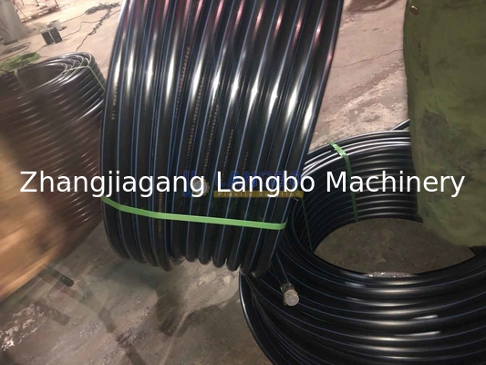 स्वचालित पाइप रोलिंग मशीन पीई रोलर अनुकूलित वोल्टेज 380V 50HZ 3Phase