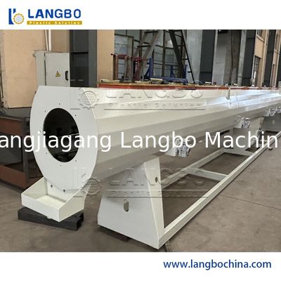 पीवीसी पाइप विनिर्माण संयंत्र उपकरण यूपीवीसी सीपीवीसी पाइप एक्सट्रूज़न मशीनरी उत्पादन मशीन