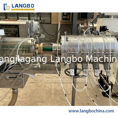 20 मिमी 25 मिमी 32 मिमी 40 मिमी 50 मिमी 63 मिमी 75 मिमी 90 मिमी 110 मिमी पीई/पीपी/पीवीसी/पीपीआर पाइप एक्सट्रूज़न मशीन प्लास्टिक