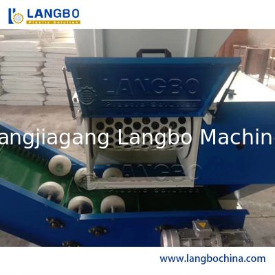 प्लास्टिक स्क्रैडर ग्राइंडर क्रशर मशीन ऑटोमैटिक प्लास्टिक बोतल क्रशिंग मशीन