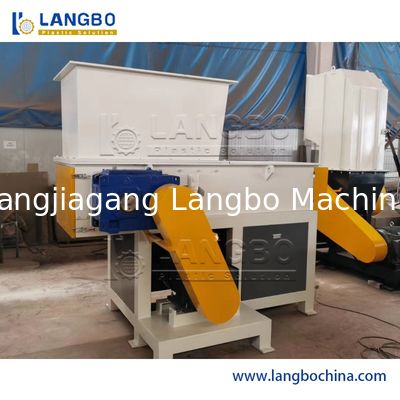 अपशिष्ट पीपी पीई बड़ी फिल्म बैग एकल शाफ्ट प्लास्टिक Shredders मशीन