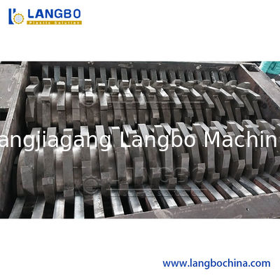 प्लास्टिक पीवीसी पीपी बैग पेट बोतल कचरा प्लास्टिक क्रशर श्रेडिंग श्रेडर क्रशर प्लास्टिक क्रशिंग मशीन