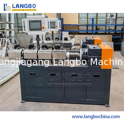 पीई पाइप सिंगल स्क्रू एक्सट्रूडर 210KW 75/38 उच्च क्षमता