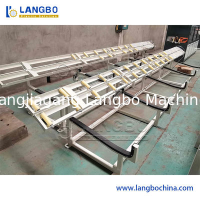 प्लास्टिक एचडीपीई पीपीआर पाइप एक्सट्रूडिंग बनाने की मशीन / पीई पाइप एक्सट्रूडर उत्पादन लाइन