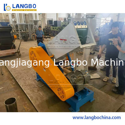 प्लास्टिक पुनर्चक्रण के लिए 37 किलोवाट का उच्च दक्षता क्रशर