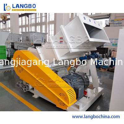Recycling Crusher Machine for Plastic Bottles, Films, and Pipes Crushing Machine