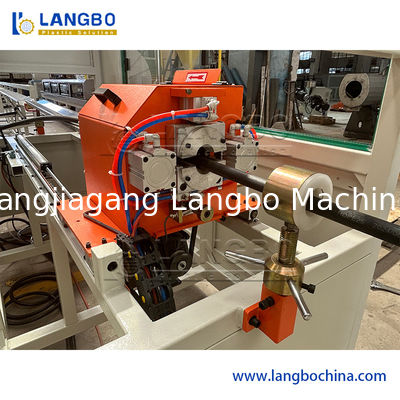 बड़े व्यास के पीपीआर पाइप एक्सट्रूज़न लाइन के साथ 12m/min उत्पादन गति और SIEMENS पीएलसी नियंत्रण