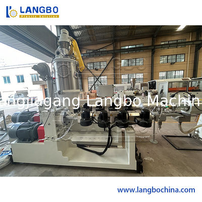 बड़े व्यास के पीपीआर पाइप एक्सट्रूज़न लाइन के साथ 12m/min उत्पादन गति और SIEMENS पीएलसी नियंत्रण