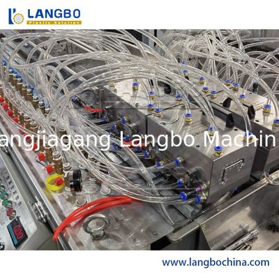 उच्च आउटपुट पीवीसी प्रोफाइल एक्सट्रूज़न लाइन 300 एमएम प्रोफाइल साइज 250 केजी / एच क्षमता