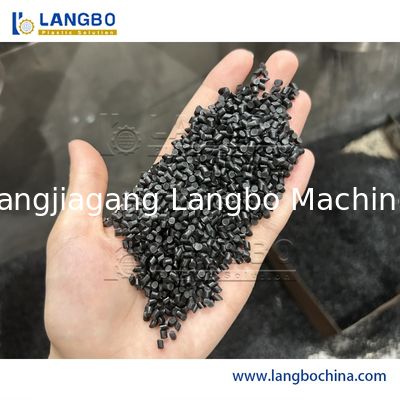 एकल स्क्रू बाहर निकालना प्लास्टिक पुनर्चक्रण Granulator मशीन 150kg / H क्षमता