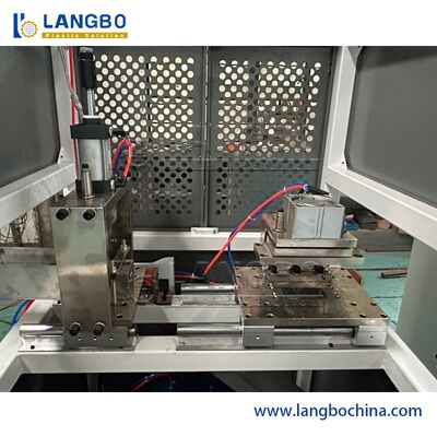 55KW मोटर पावर पीवीसी प्रोफाइल एक्सट्रूडर