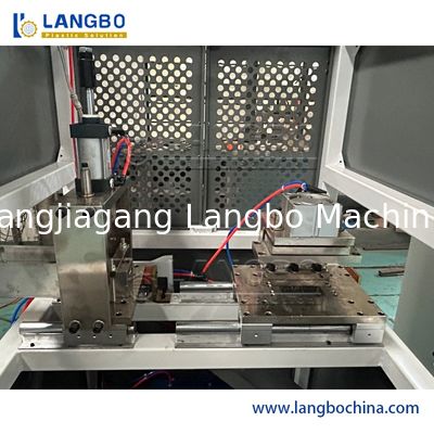 प्लास्टिक मूल्य पट्टी एक्सट्रूज़न उत्पादन लाइन पीवीसी प्रोफाइल एक्सट्रूडर पीवीसी मूल्य टैग होल्डर बनाने की मशीन