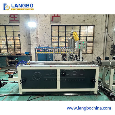 55KW मोटर पावर पीवीसी प्रोफाइल एक्सट्रूडर