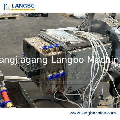 प्लास्टिक यूपीवीसी पीवीसी छत गटर केबल ट्रंकिंग खिड़की दरवाजा फ्रेम दीवार पैनल खोखले बोर्ड कोने मोती WPC डेकिंग प्रोफाइल एक्सट्रूज़न उत्पादन बनाने की मशीन