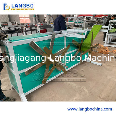 तेज़ और कुशल यूपीवीसी वाटरबार वाटरस्टॉप प्रोफाइल शीट एक्सट्रूज़न यूनिट मशीनरी