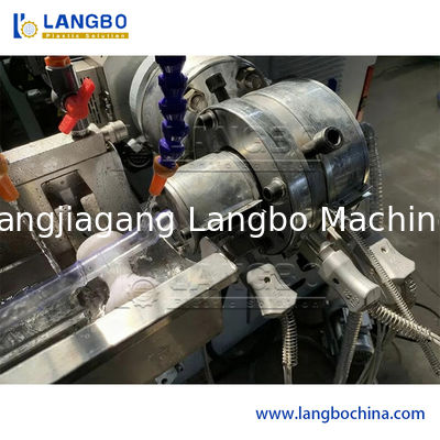 पीवीसी फाइबर प्रबलित पाइप नली गार्डन ट्यूब बनाने की मशीन पीवीसी नरम नली एक्सट्रूज़न बनाने की मशीन