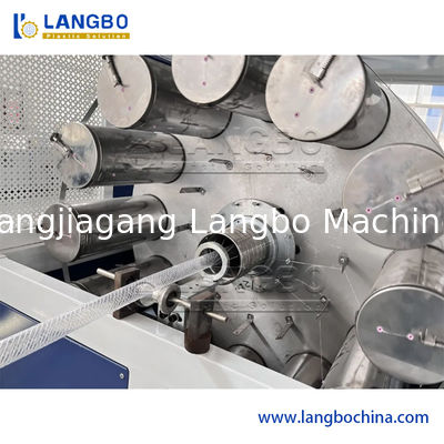 फाइबर प्रबलित सॉफ्ट पीवीसी गार्डन होज़ मशीनरी पीवीसी गार्डन होज़ एक्सट्रूज़न मशीन