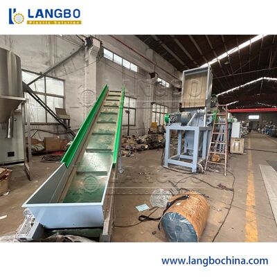 पेशेवर छर्रों मशीन पालतू पुनर्चक्रण लाइन सीमेंस ब्रांड मोटर