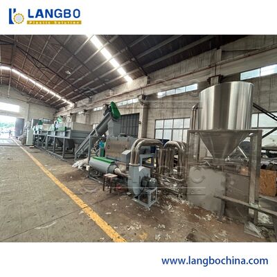 पेशेवर छर्रों मशीन पालतू पुनर्चक्रण लाइन सीमेंस ब्रांड मोटर