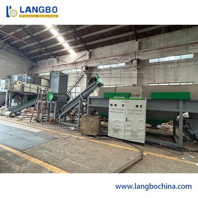 पेशेवर छर्रों मशीन पालतू पुनर्चक्रण लाइन सीमेंस ब्रांड मोटर