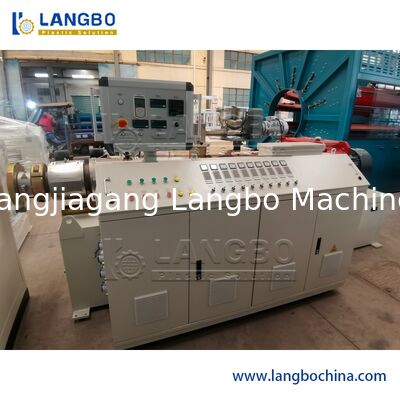 पानी पाइप पीवीसी ट्विन स्क्रू एक्सट्रूडर, स्वचालित नियंत्रण प्लास्टिक बाहर निकालना मशीन