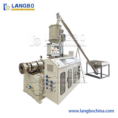 डब्ल्यूपीसी सीलिंग वॉल पैनल फेंस विंडो डोर बोर्ड कॉर्नर बीड डेकिंग रोलर शटर केबल ट्रंकिंग प्रोफाइल बनाने की मशीन