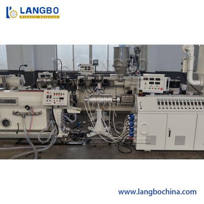 पीई पाइप एक्सट्रूज़न लाइन अनुकूलन योग्य मोल्ड उपकरण विफलताओं को कम करना