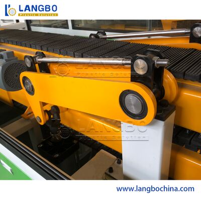 पीवीसी प्रोफाइल एक्सट्रूज़न लाइन | सजावटी पैनलों के लिए कस्टम मोल्ड