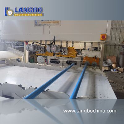 डबल टू हीटिंग पोजीशन यू/आर-शेप पीवीसी पाइप बेलिंग सॉकेटिंग मशीन