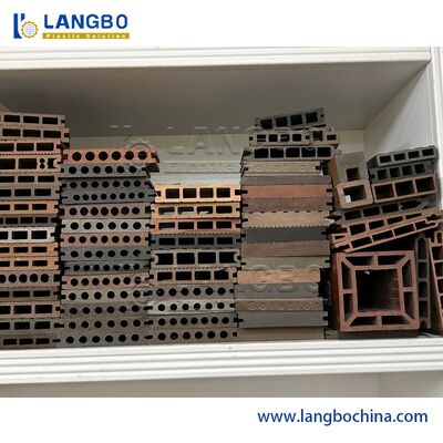 डब्ल्यूपीसी डेकिंग मशीन | बोर्ड को मुड़ने से रोकने के लिए नियंत्रित शीतलन