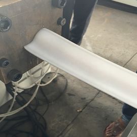 कस्टम एक्सट जनरेशन प्लास्टिक पीवीसी विंडो प्रोफाइल एक्सट्रूडर एक्सट्रूज़न उत्पादन मशीन लाइन