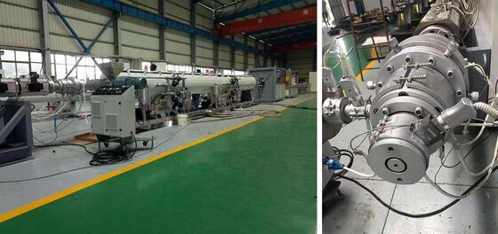 स्वचालित एचडीपीई पाइप एक्सट्रूज़न मशीन 65 मिमी सीमेंस मोटर